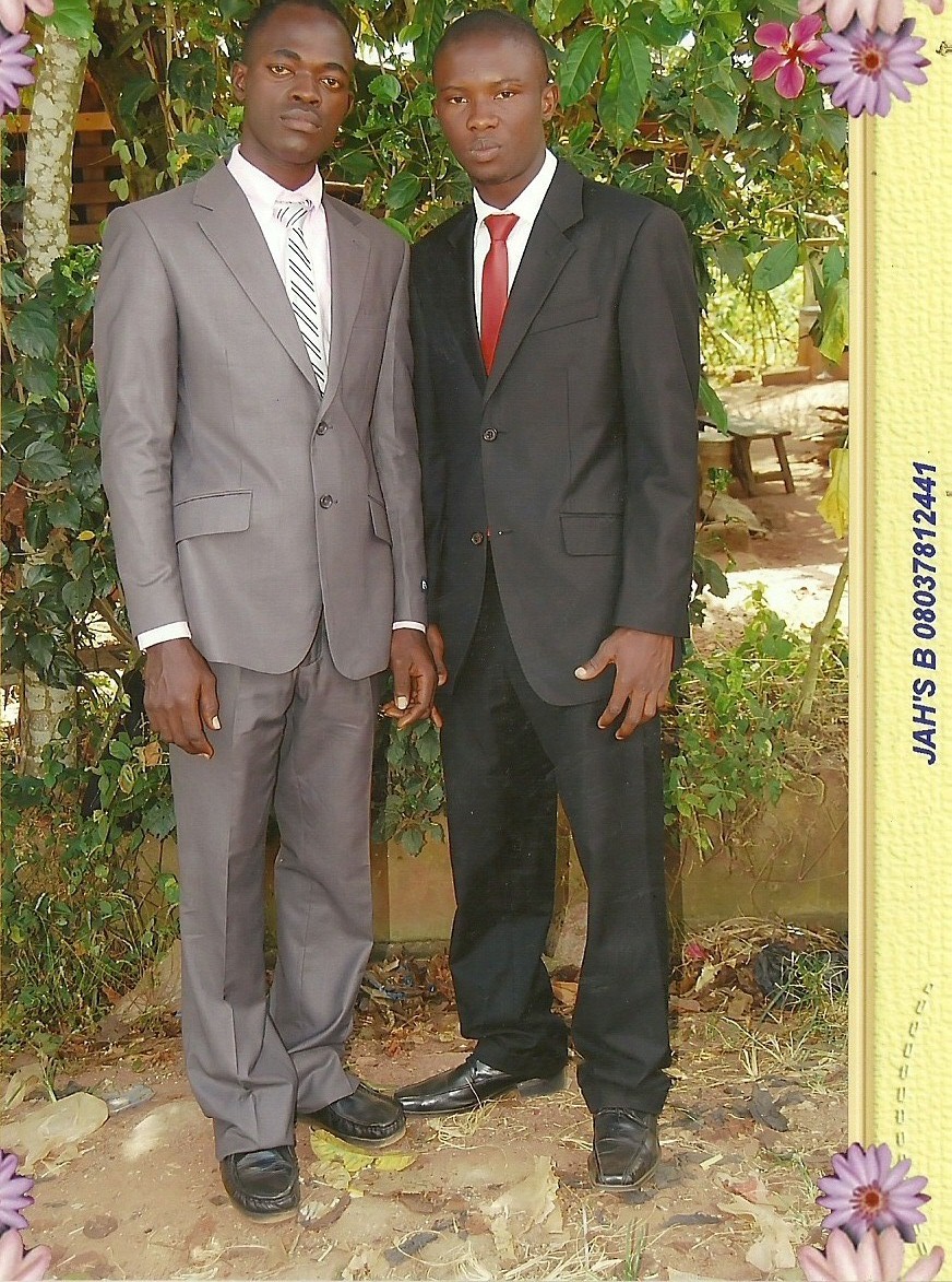 ONYE OMA0002